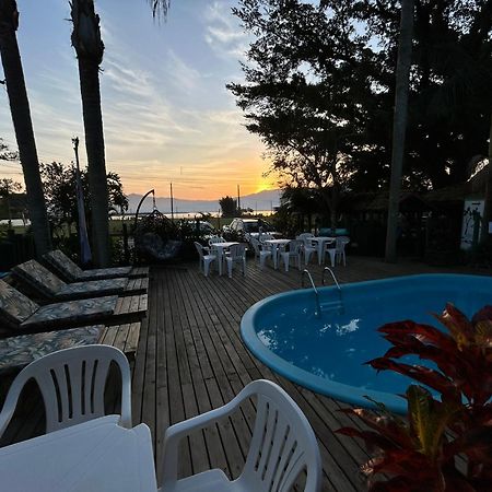 Pousada Canoa Azul Na Praia Da Ferrugem Garopaba Exteriér fotografie
