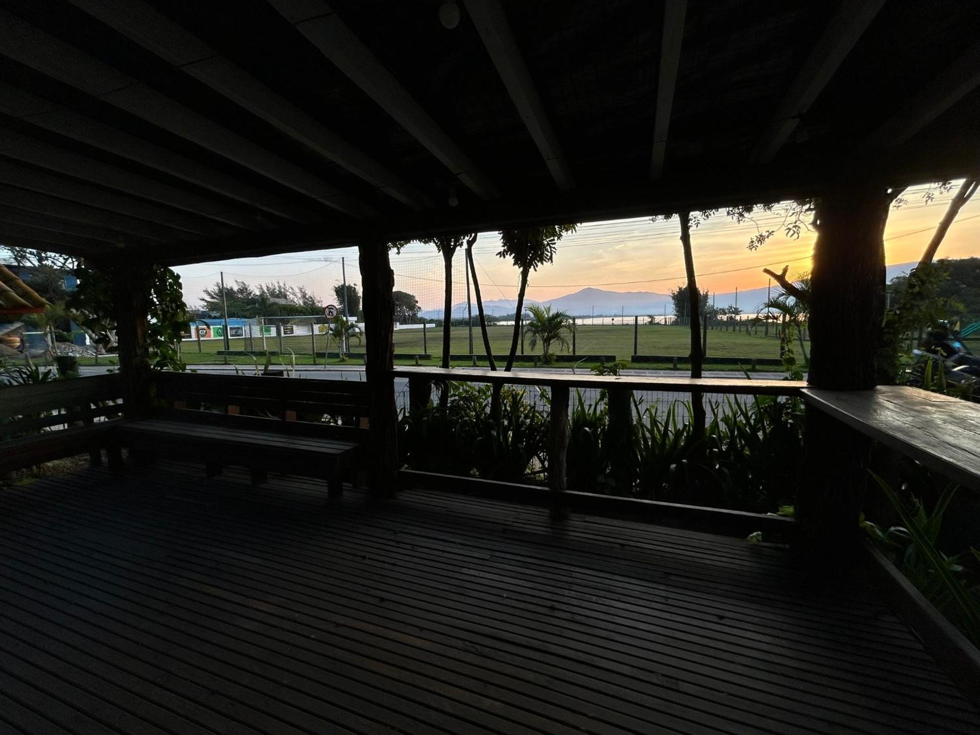 Pousada Canoa Azul Na Praia Da Ferrugem Garopaba Exteriér fotografie